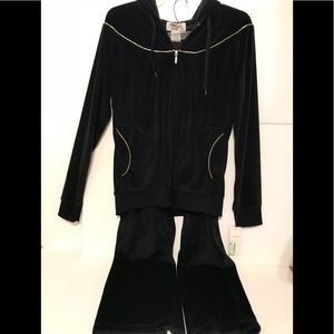 New Jogging Suit Whisper Me Size Large